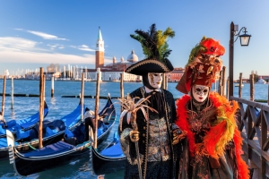 ITALIE - CARNAVAL DE VENISE : "Au bal masqué" (p.276 &amp; 277)