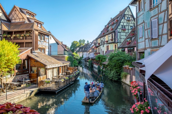 ALSACE - La route des vins (pages 28-29)