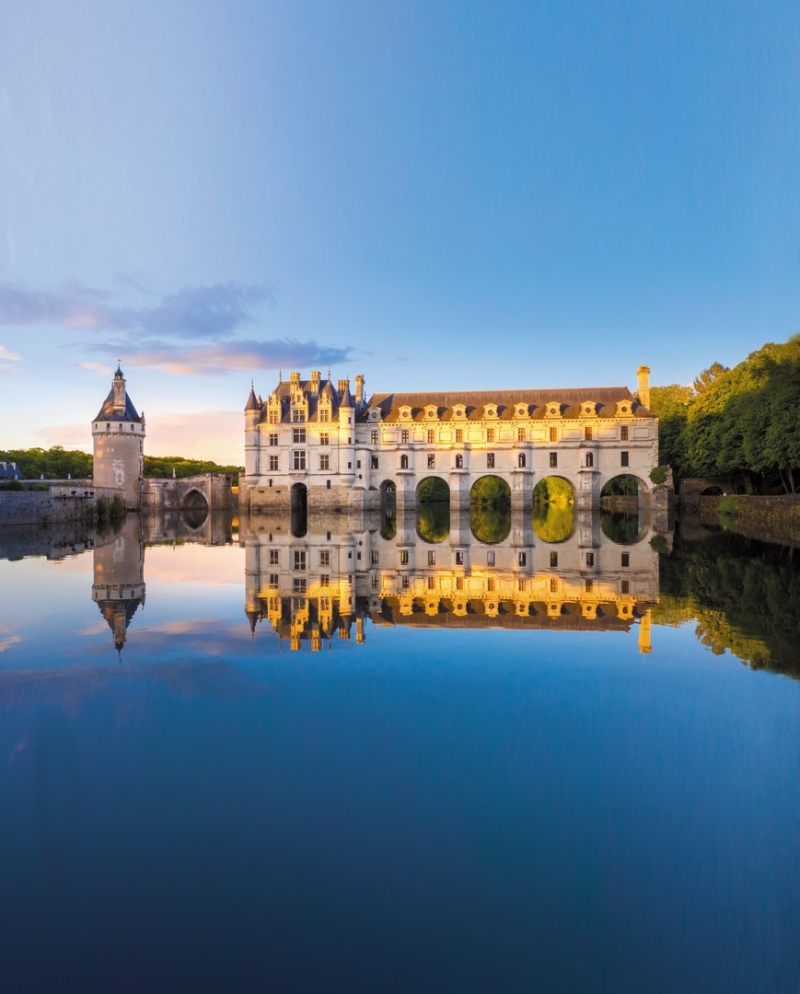 CHÂTEAUX DE LA LOIRE : Châteaux de la Loire &amp; Zoo de Beauval : L&#039;Épopée Royale (p.42 &amp; 43)