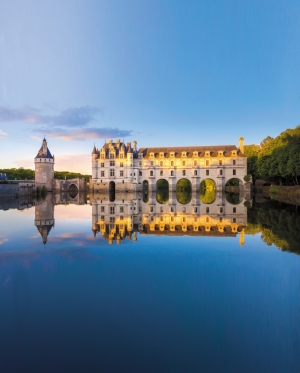 CHÂTEAUX DE LA LOIRE : Châteaux de la Loire &amp; Zoo de Beauval : L'Épopée Royale (p.42 &amp; 43)